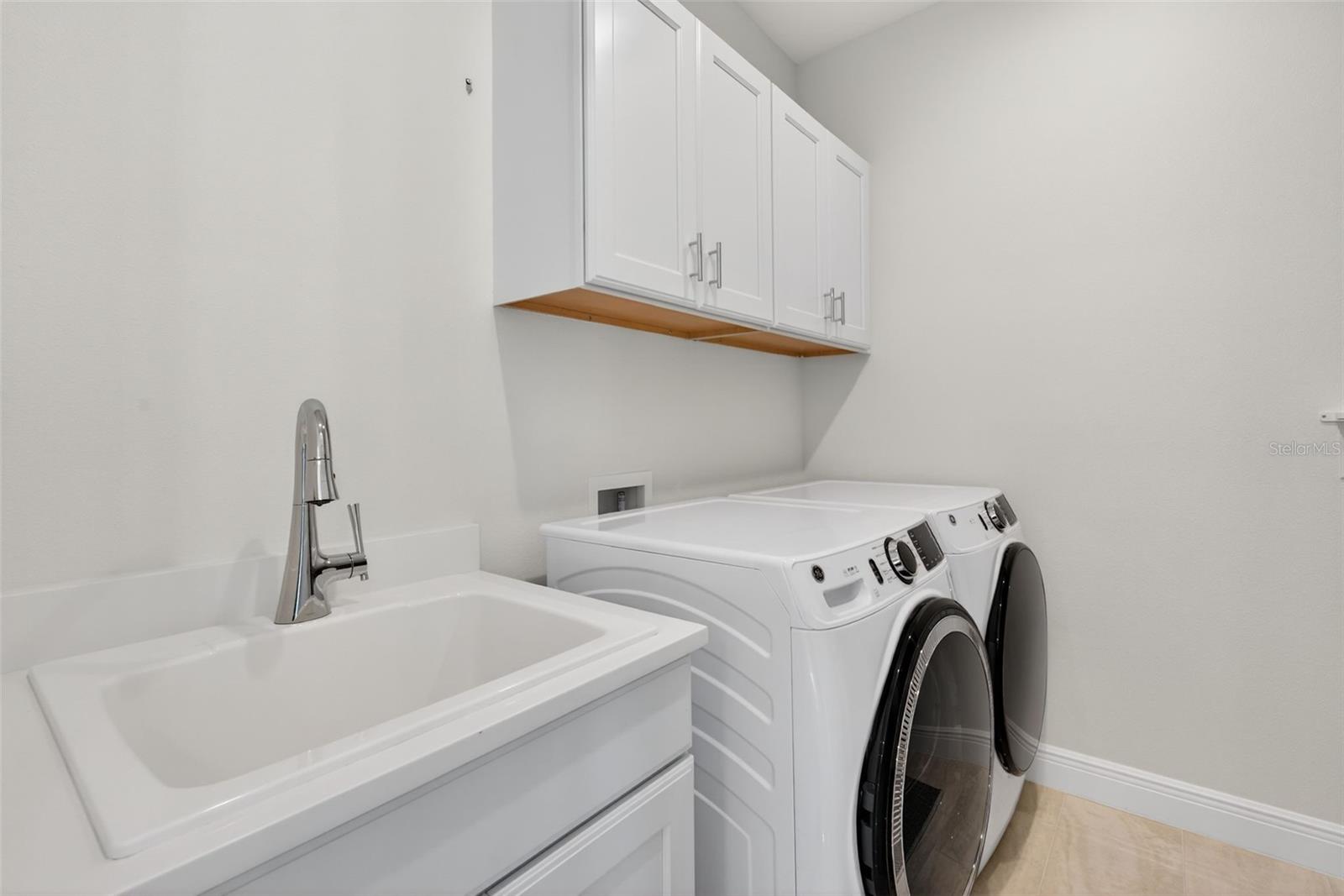 CROSSCREEK PH I SUBPH B & C - Residential