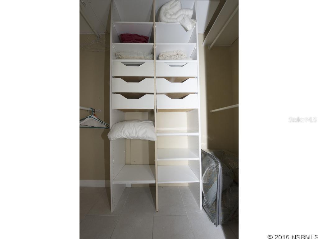 Seascape Towers - Residential