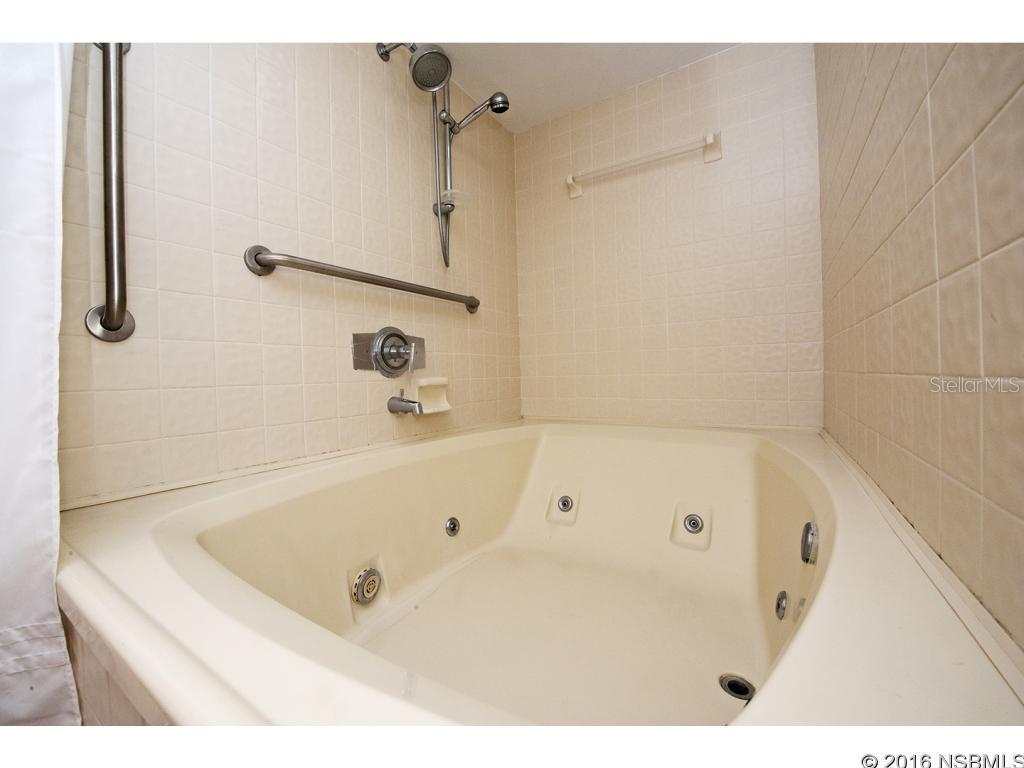 Seascape Towers - Residential