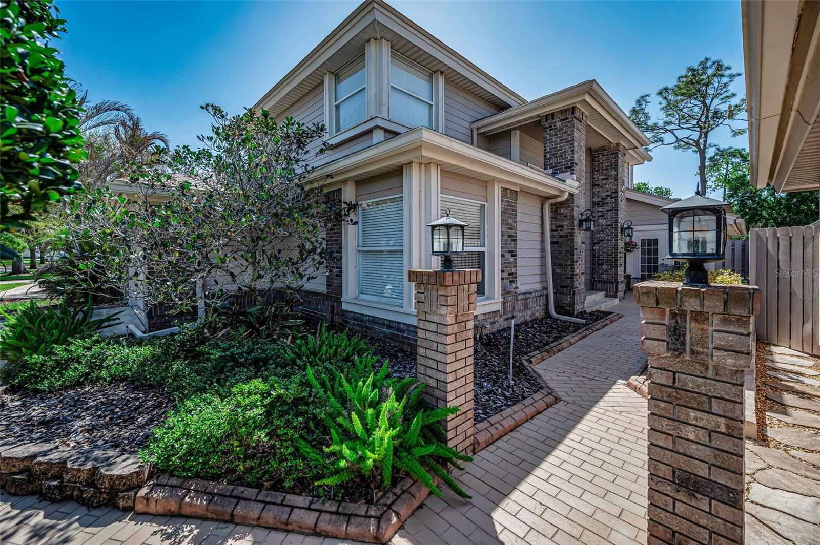 CROSS CREEK UNIT 1 - Residential