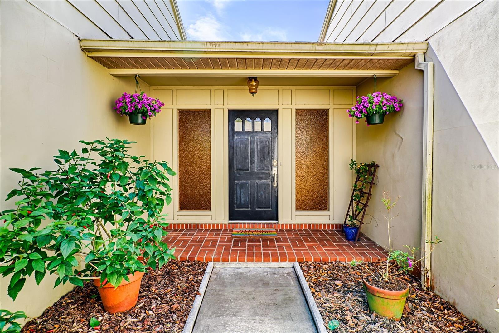 4423 NW 13TH AVENUE