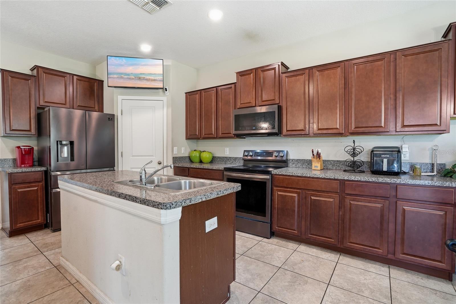 SILVERADO RANCH SUB - Residential
