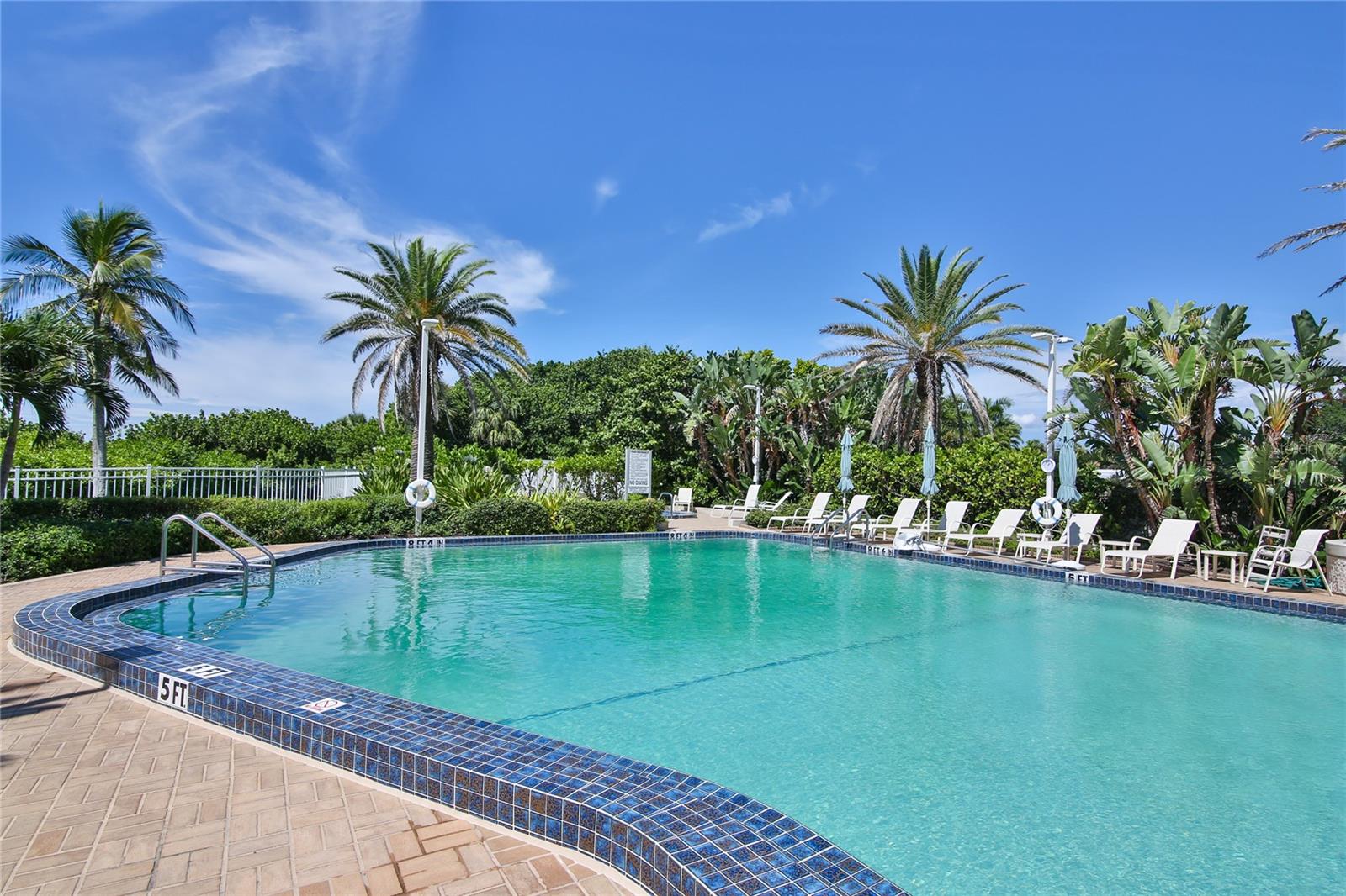 BEACHES OF LONGBOAT KEY PH-1 - Residential Lease