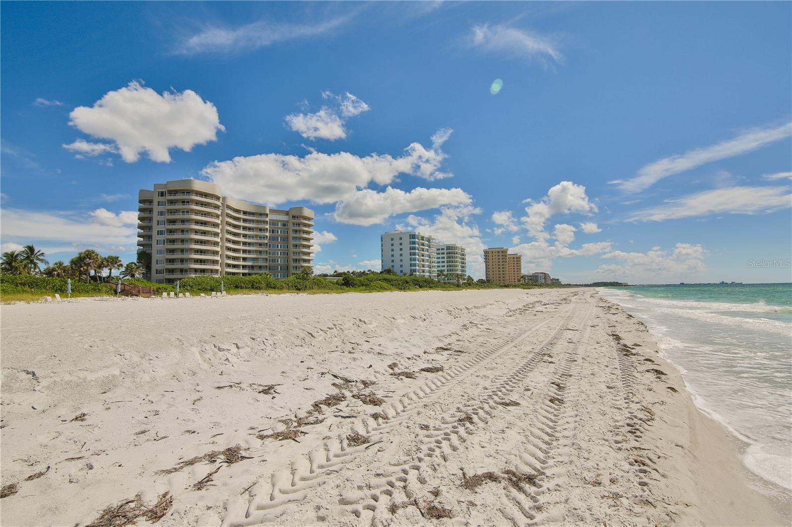 BEACHES OF LONGBOAT KEY PH-1 - Residential Lease