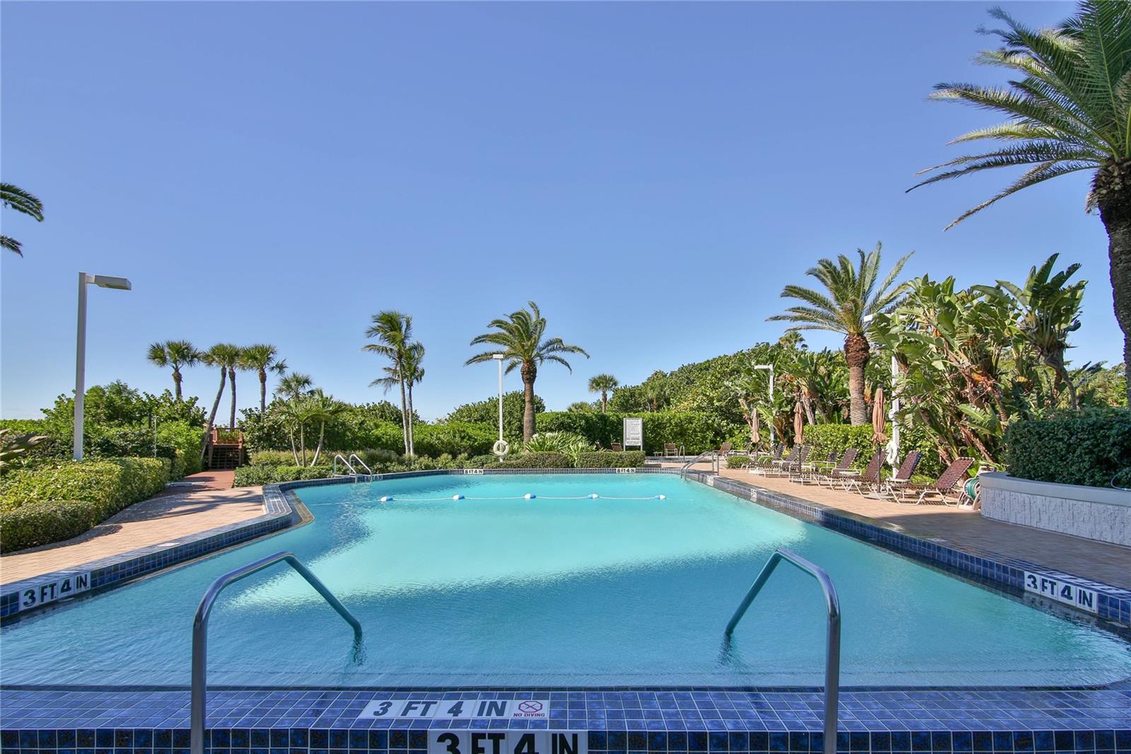 BEACHES OF LONGBOAT KEY PH-1 - Residential Lease