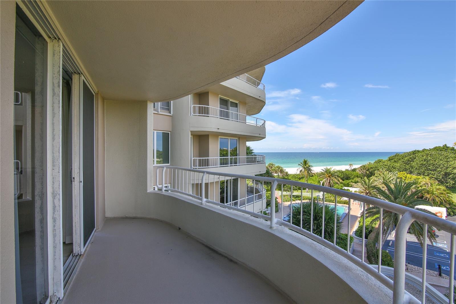 BEACHES OF LONGBOAT KEY PH-1 - Residential Lease