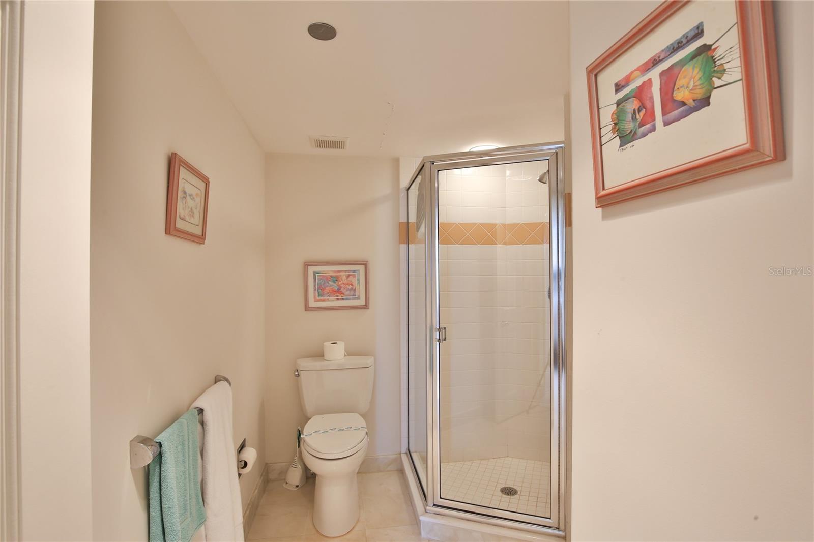 BEACHES OF LONGBOAT KEY PH-1 - Residential Lease