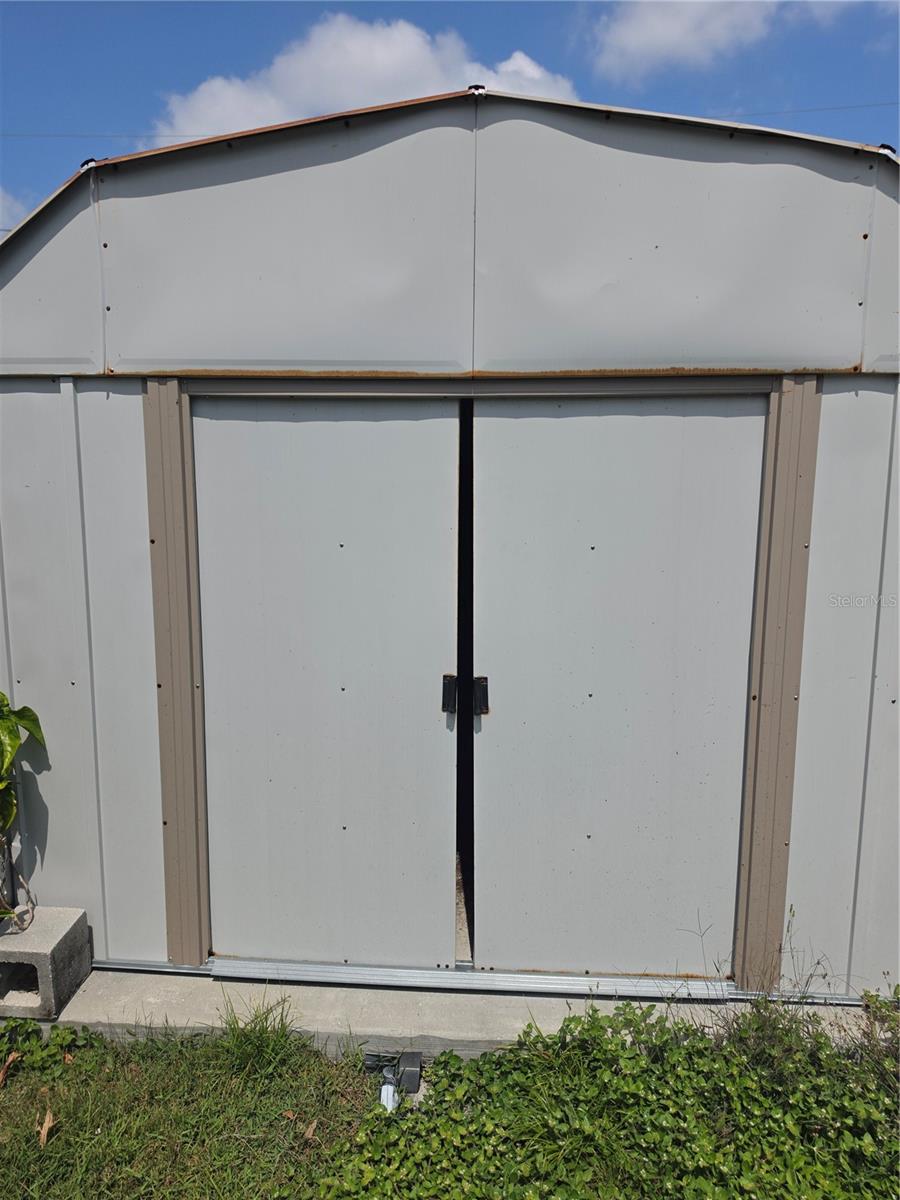 EUCLID MANOR - Residential