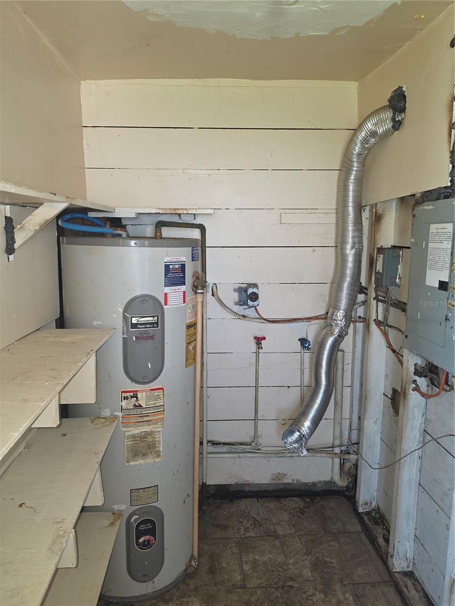 EUCLID MANOR - Residential