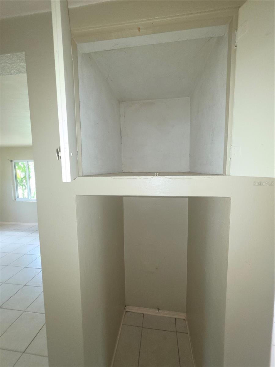 EUCLID MANOR - Residential