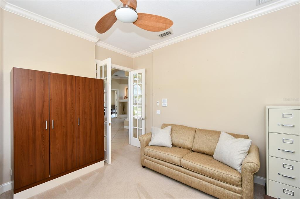 COUNTRY CLUB SHORES SEC 02 - Residential