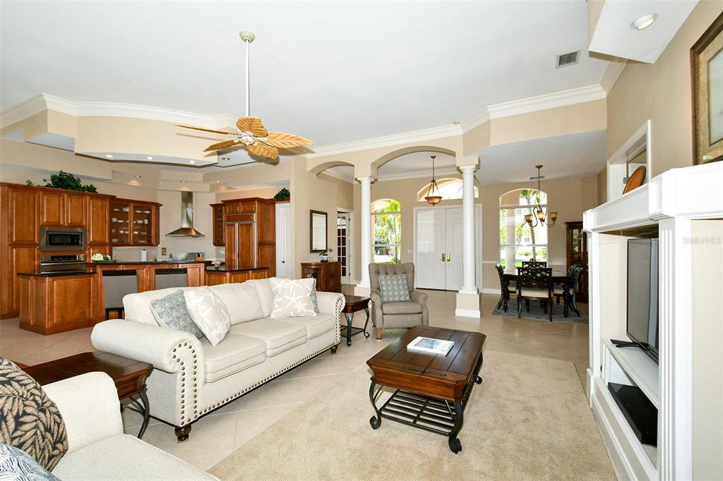 COUNTRY CLUB SHORES SEC 02 - Residential