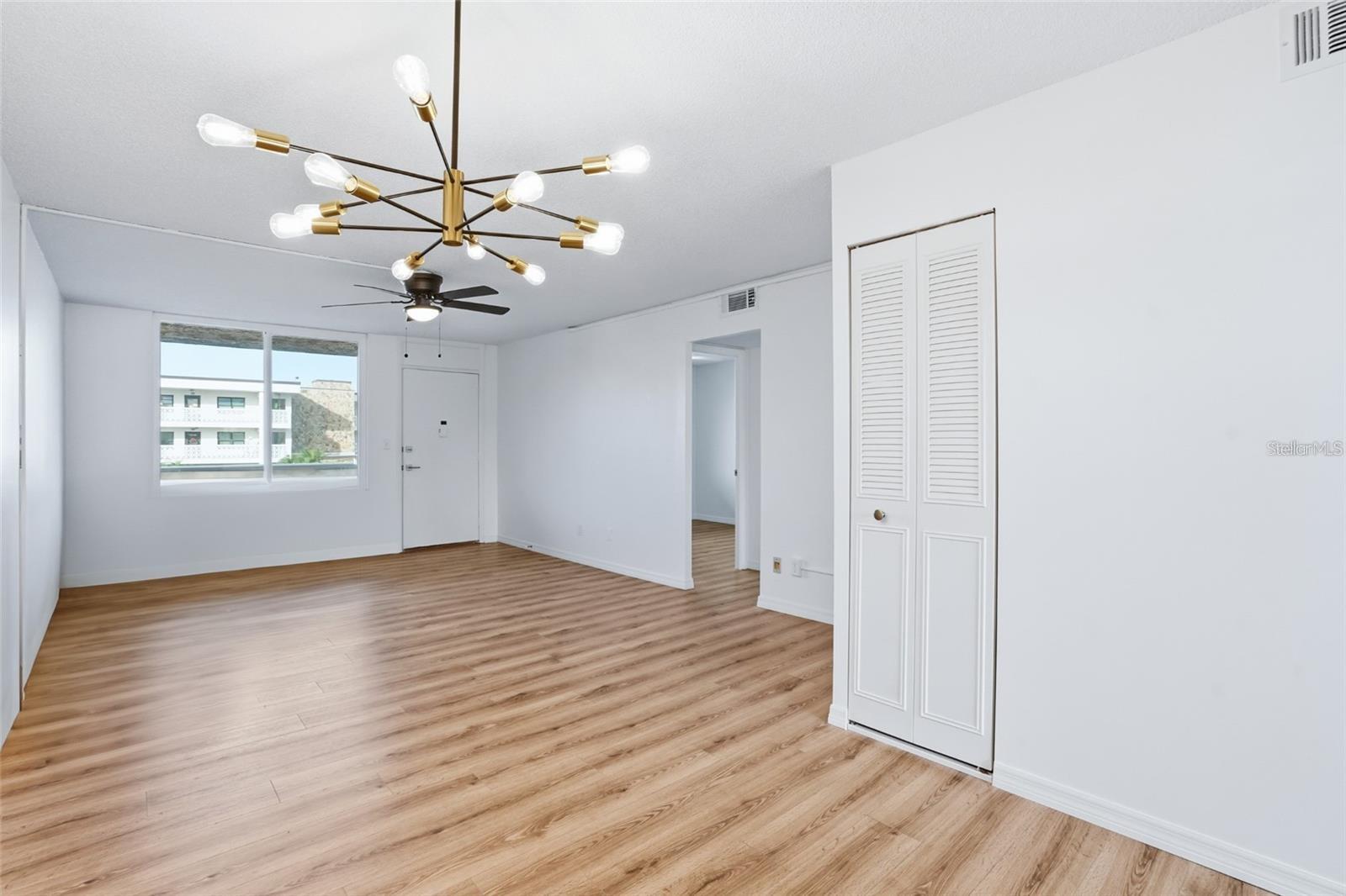 5095 BAY STREET NE 21O