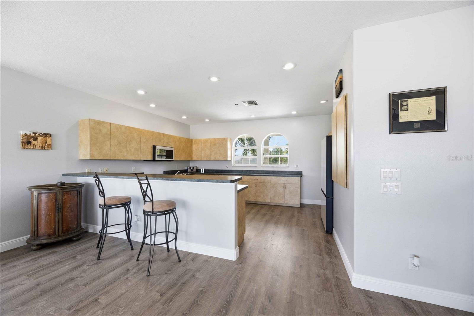 PALM POINT - Residential