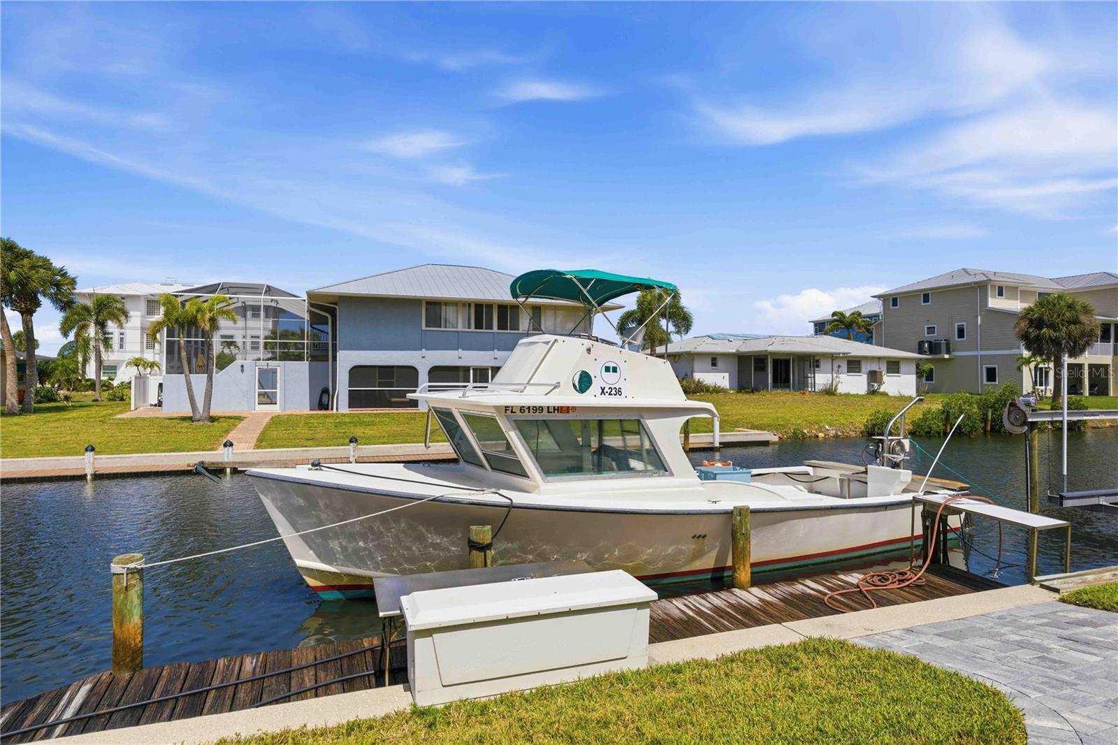 PALM POINT - Residential