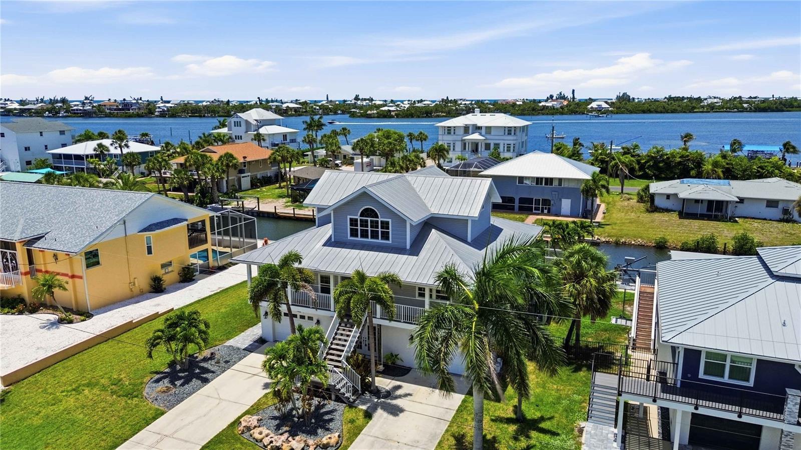 PALM POINT - Residential