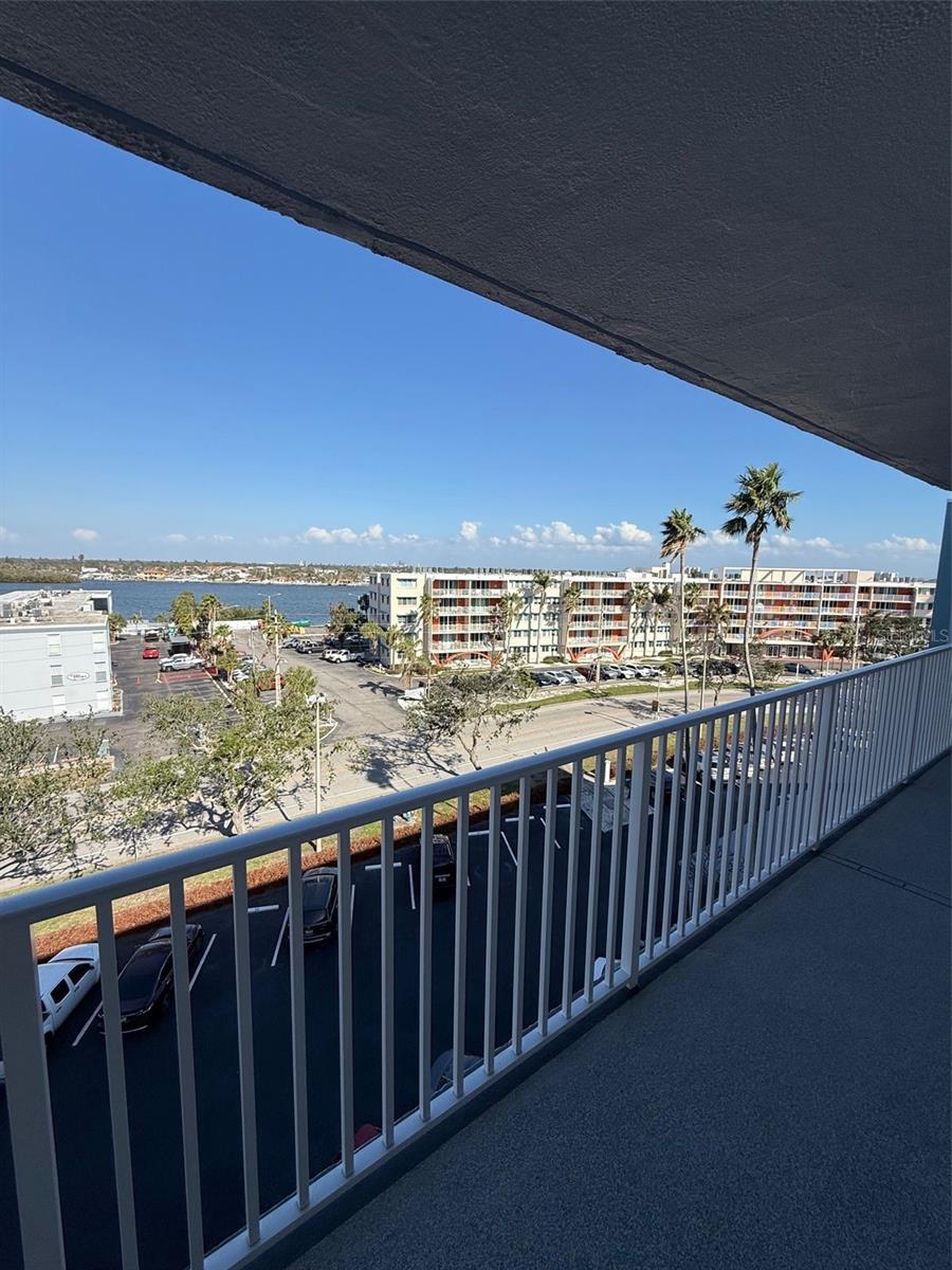 SHORE TOWERS BLDG - Residential Lease