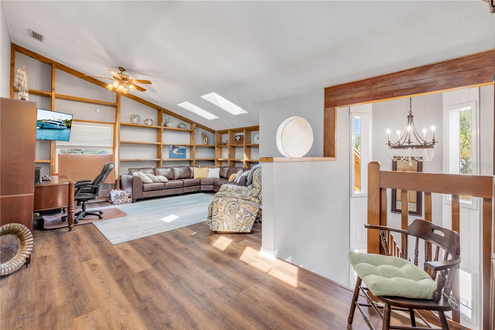 VENEZIA UNIT 06 - Residential