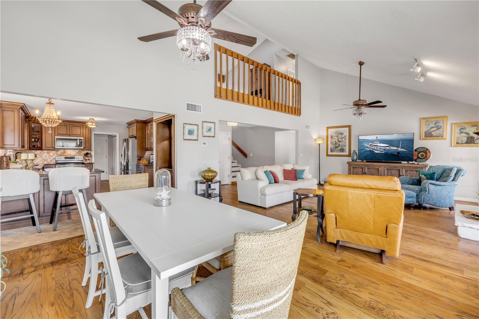 VENEZIA UNIT 06 - Residential