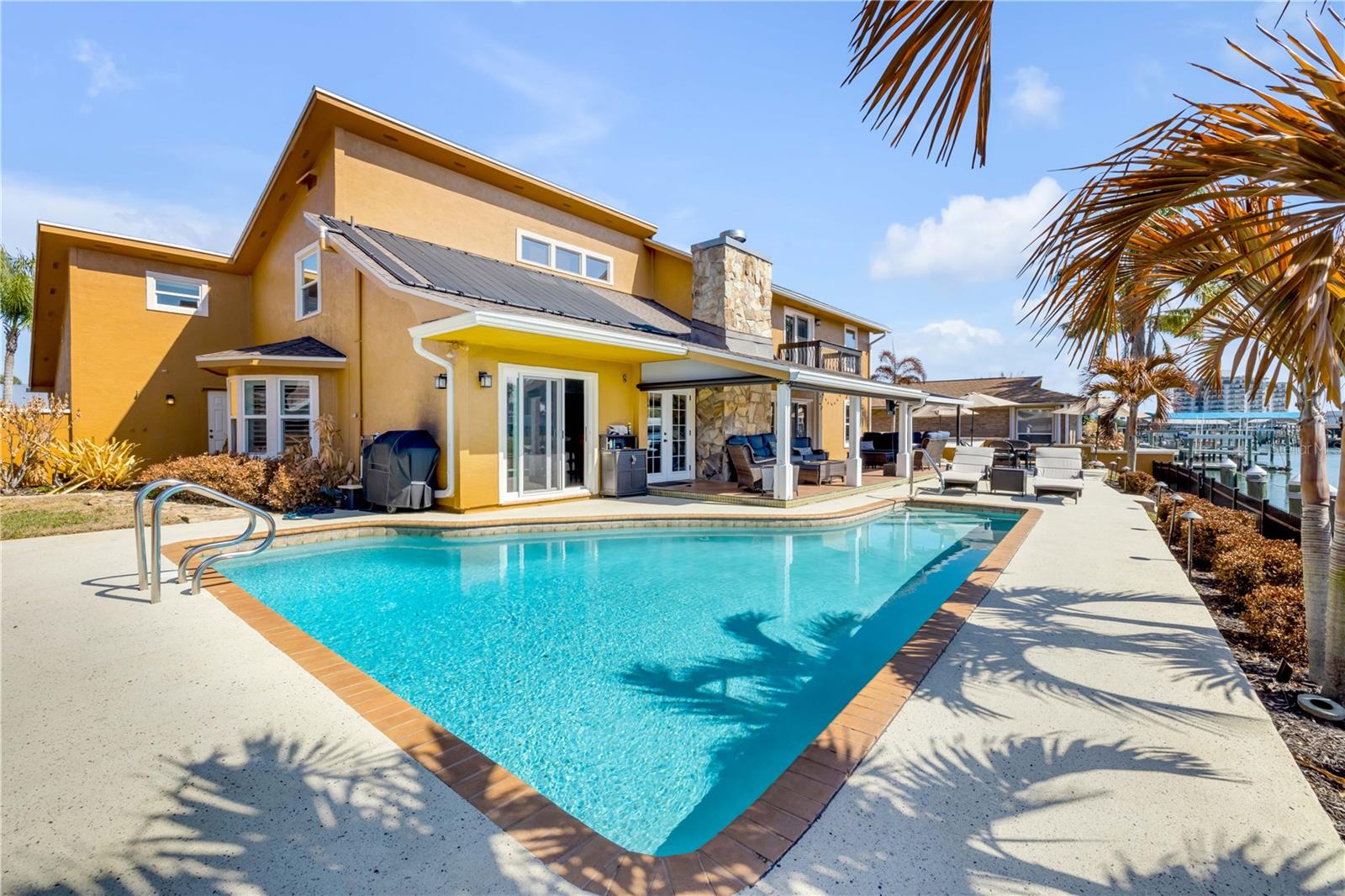 VENEZIA UNIT 06 - Residential