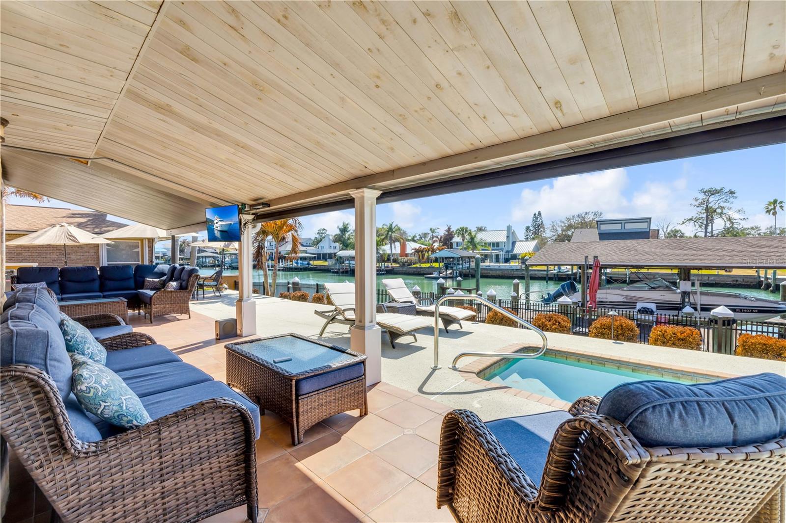 VENEZIA UNIT 06 - Residential