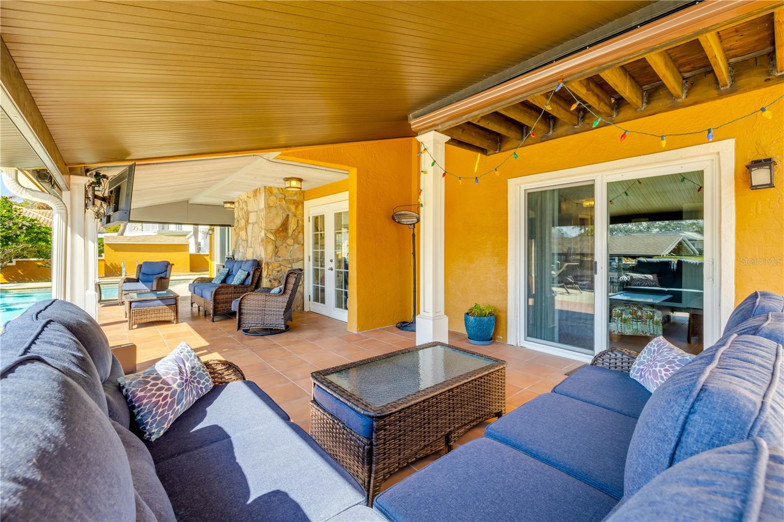 VENEZIA UNIT 06 - Residential