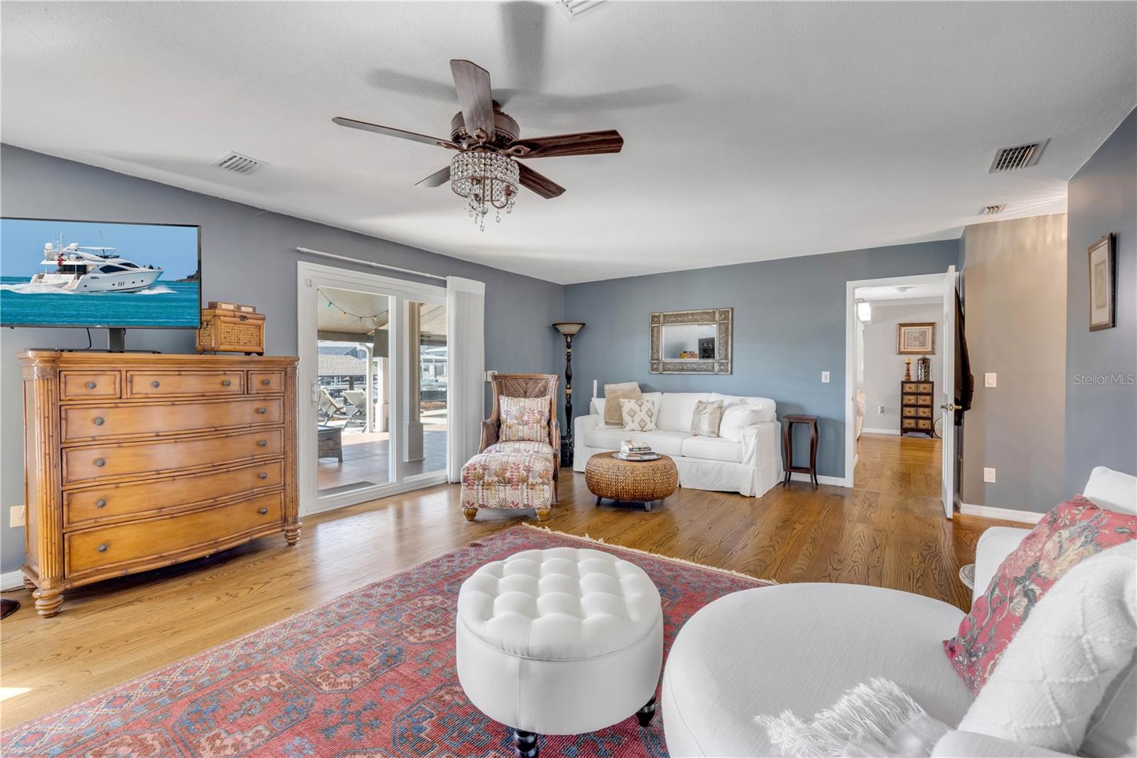 VENEZIA UNIT 06 - Residential