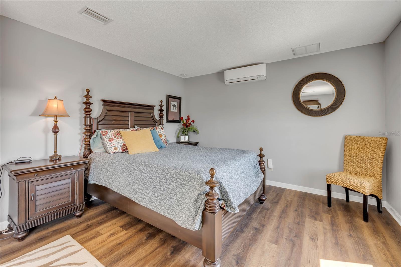 VENEZIA UNIT 06 - Residential