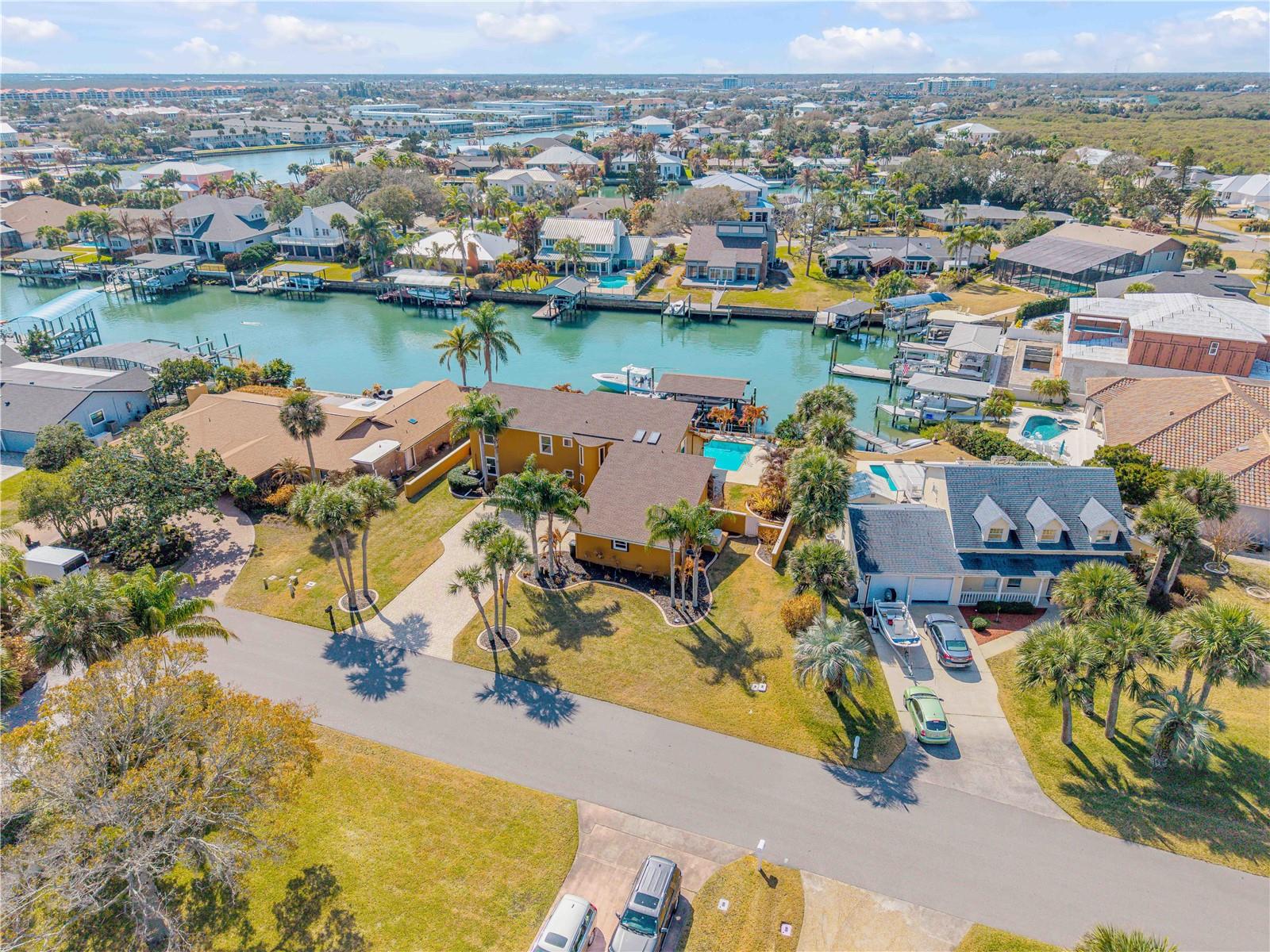 VENEZIA UNIT 06 - Residential