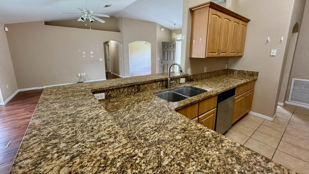 MARION OAKS UN 10 - Residential