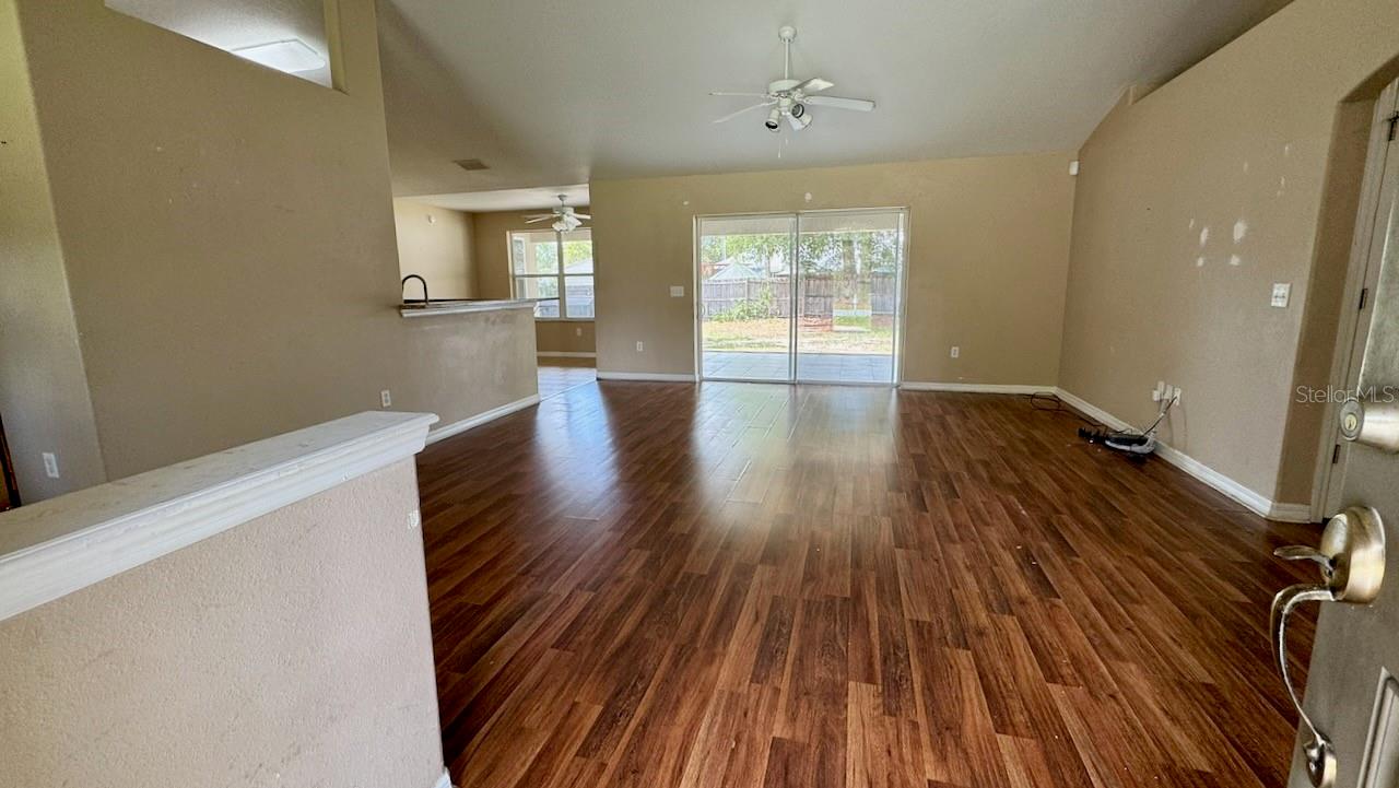 MARION OAKS UN 10 - Residential