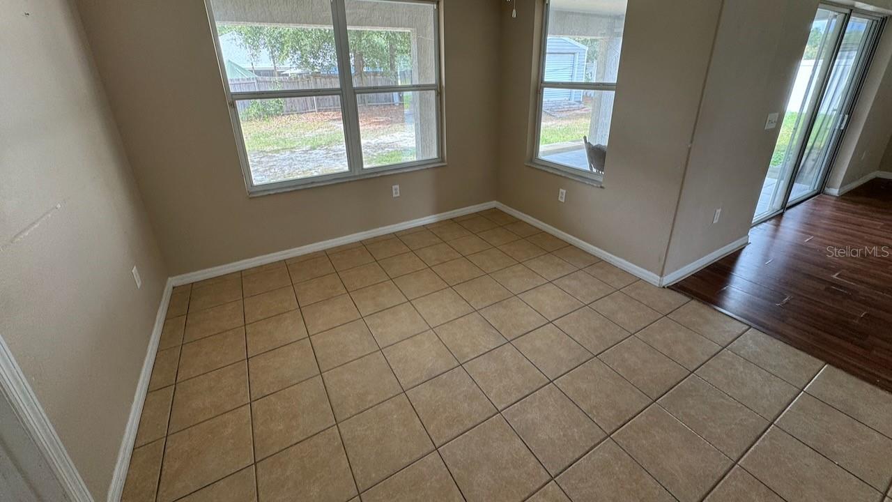 MARION OAKS UN 10 - Residential