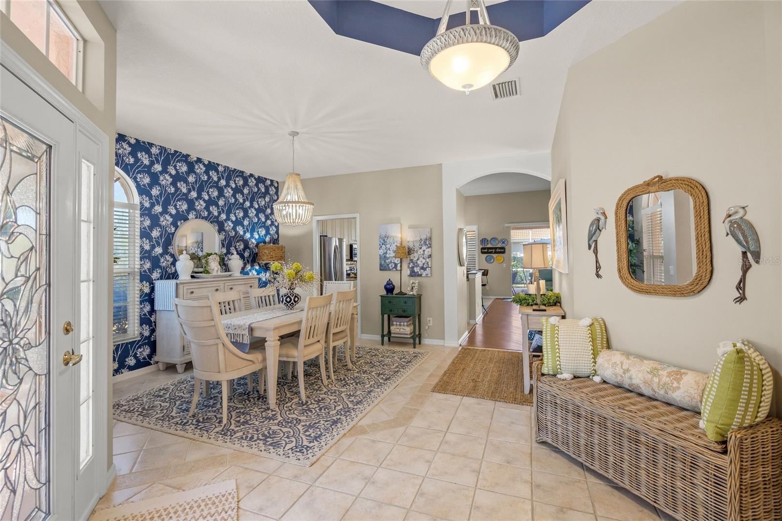 805 DERBYSHIRE DRIVE