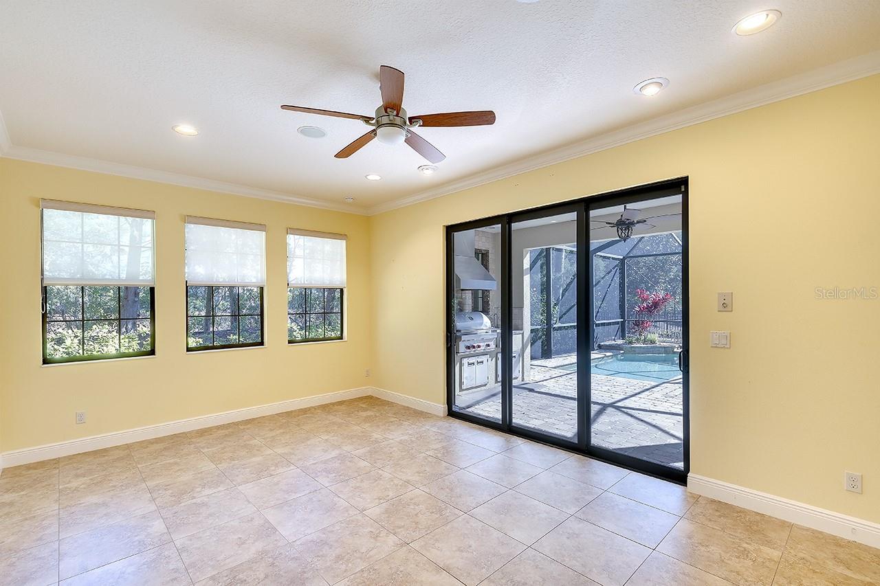 COUNTRY CLUB EAST AT LAKEWD RNCH PP - Residential