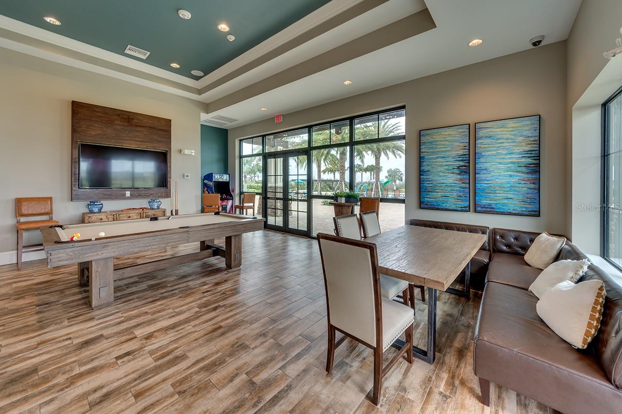 COUNTRY CLUB EAST AT LAKEWD RNCH PP - Residential