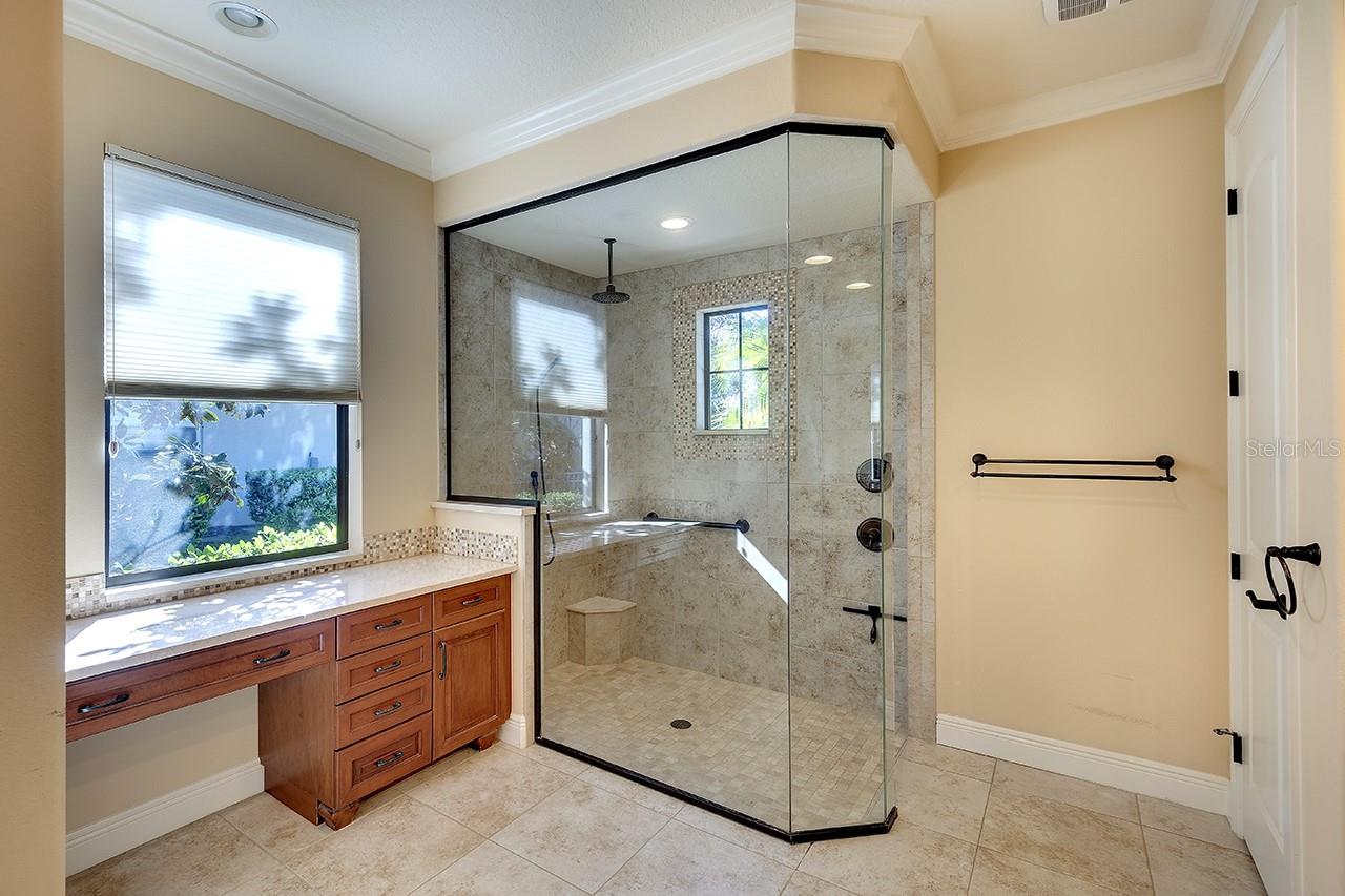 COUNTRY CLUB EAST AT LAKEWD RNCH PP - Residential