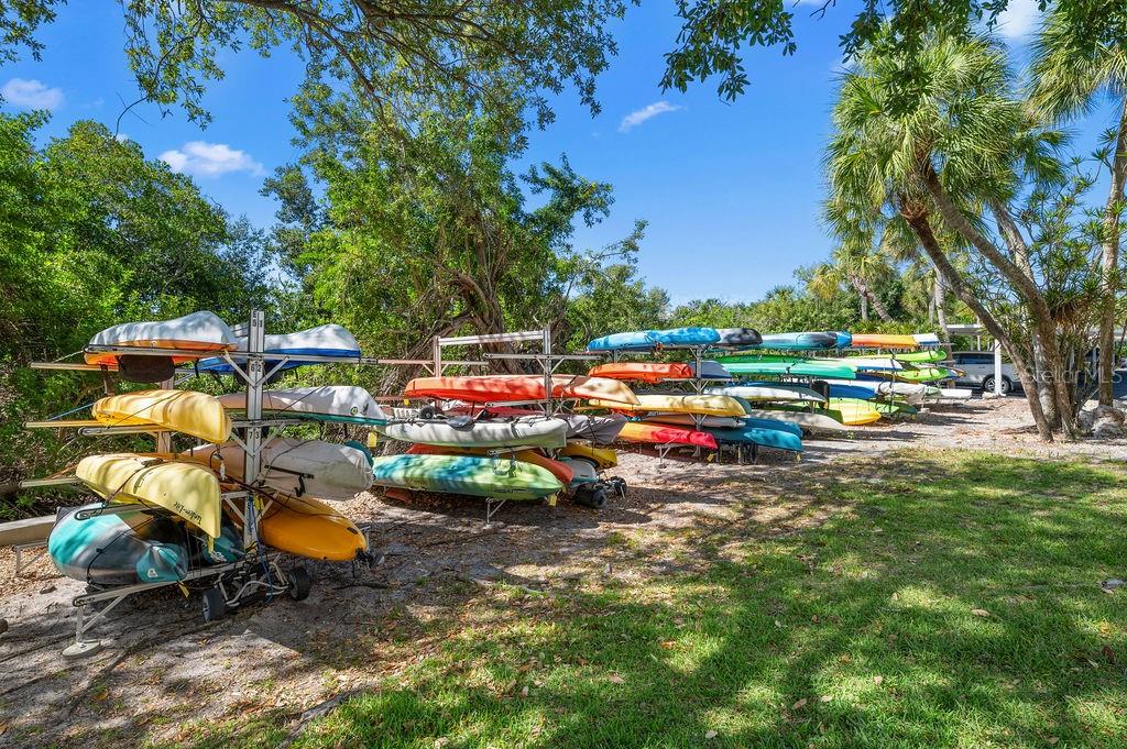 SUTTON PLACE - Residential