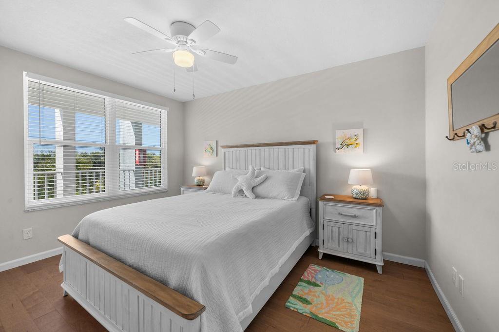 SUTTON PLACE - Residential