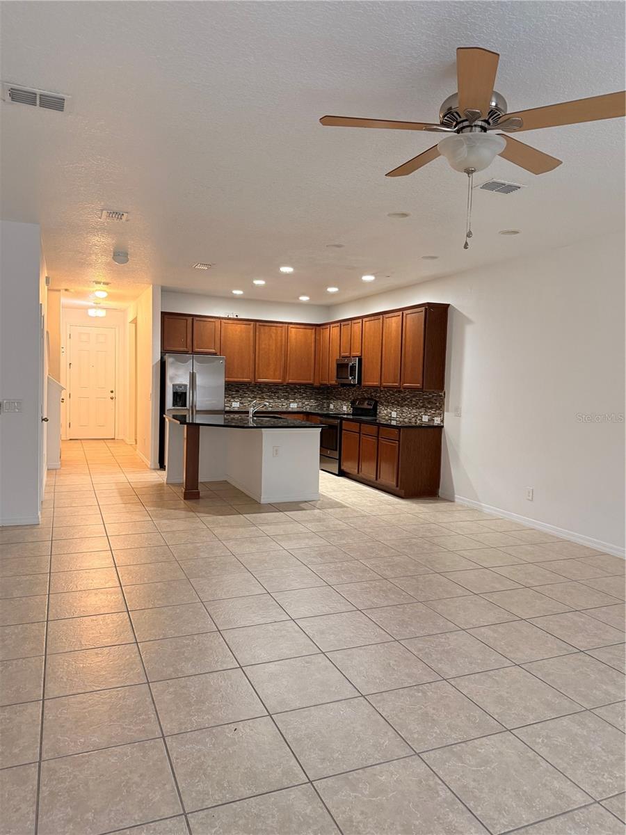 LAKE BURDEN SOUTH PH 2 - Residential Lease