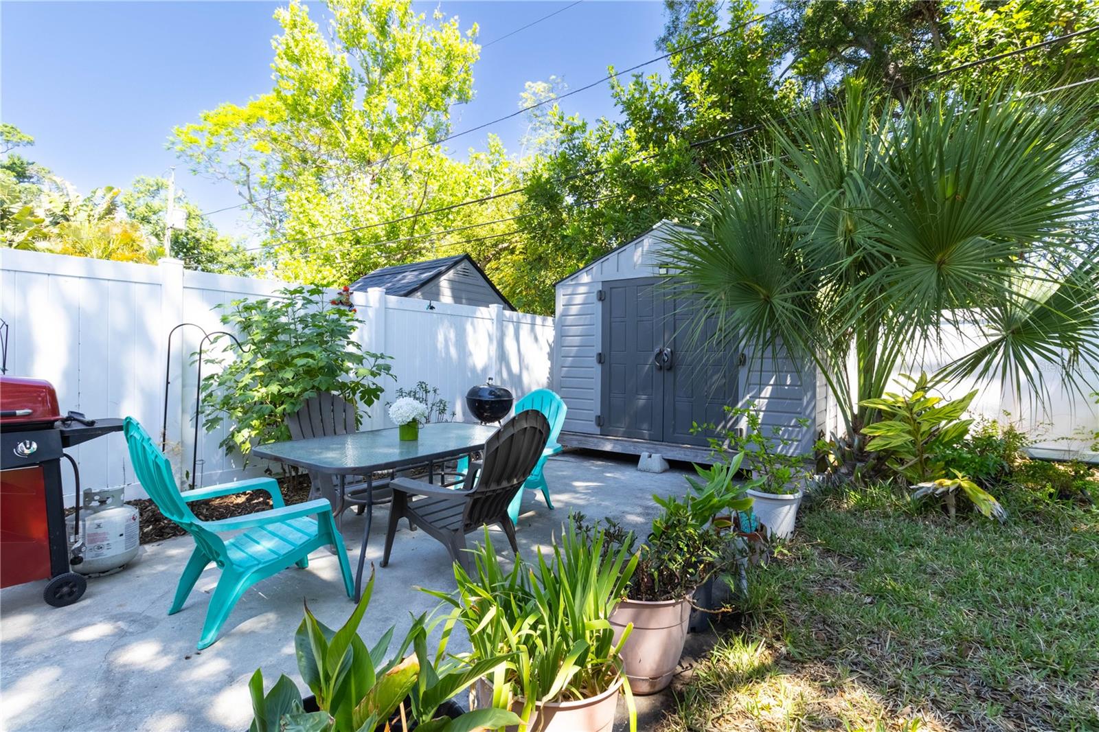 JUNGLE COUNTRY CLUB 2ND ADD - Residential