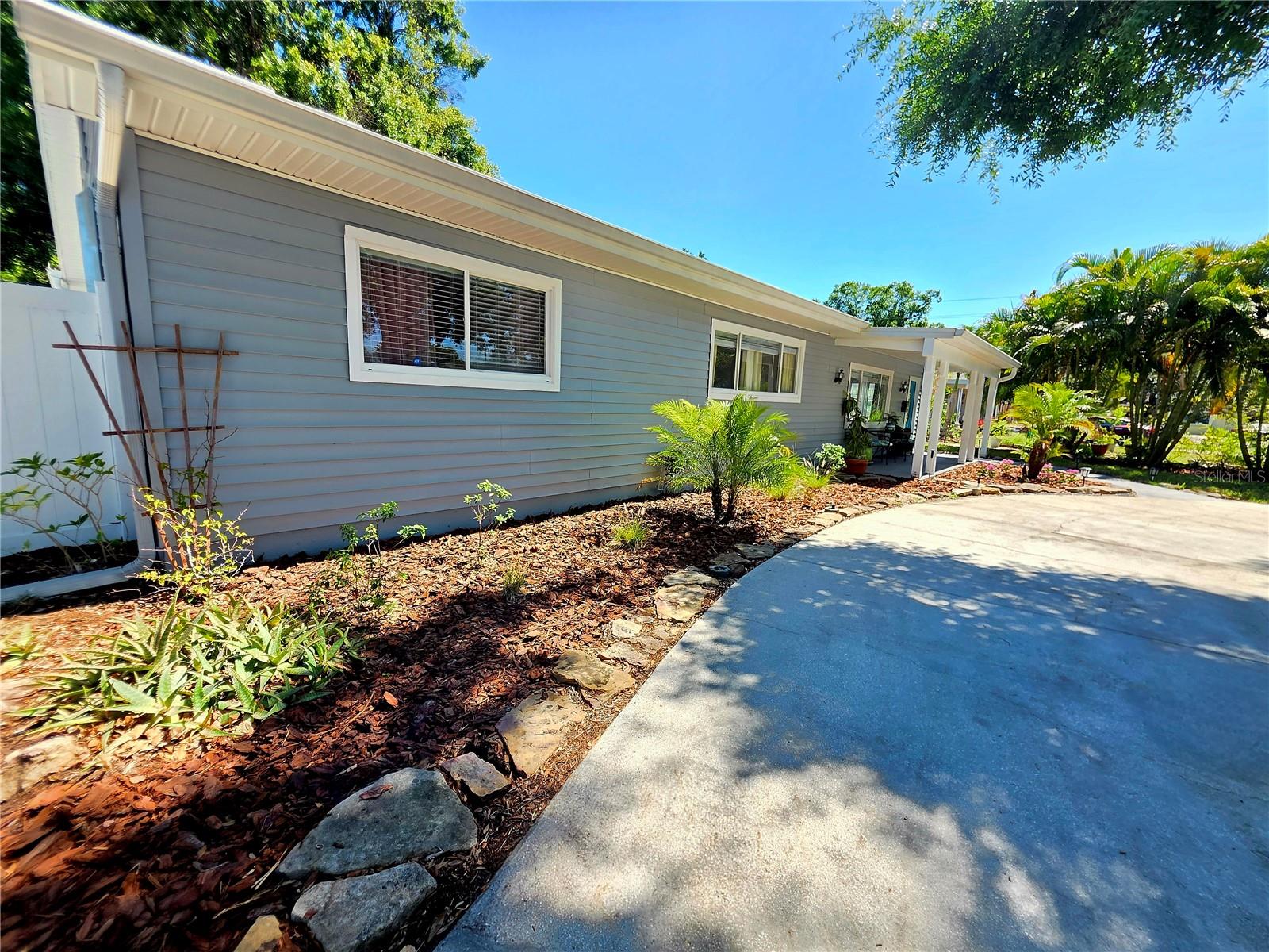 JUNGLE COUNTRY CLUB 2ND ADD - Residential