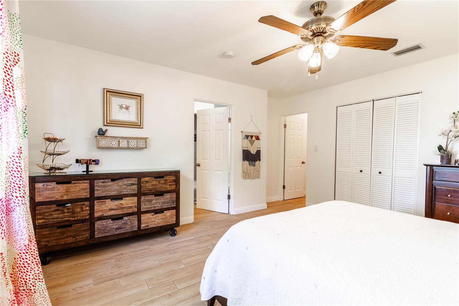 JUNGLE COUNTRY CLUB 2ND ADD - Residential