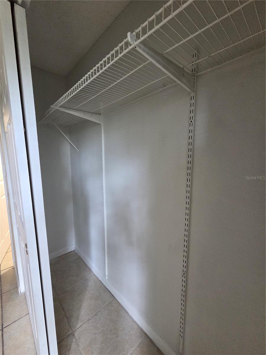 GREENFIELDS UN 01 - Residential Lease