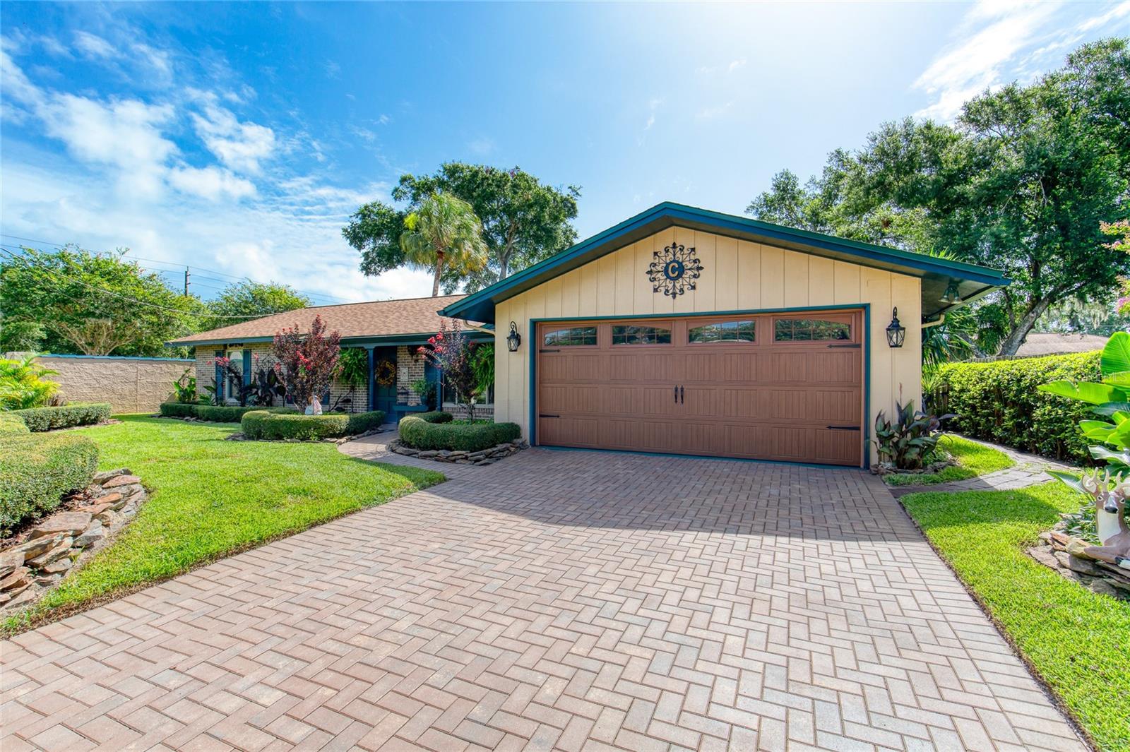 5 MAGNOLIA AVENUE
