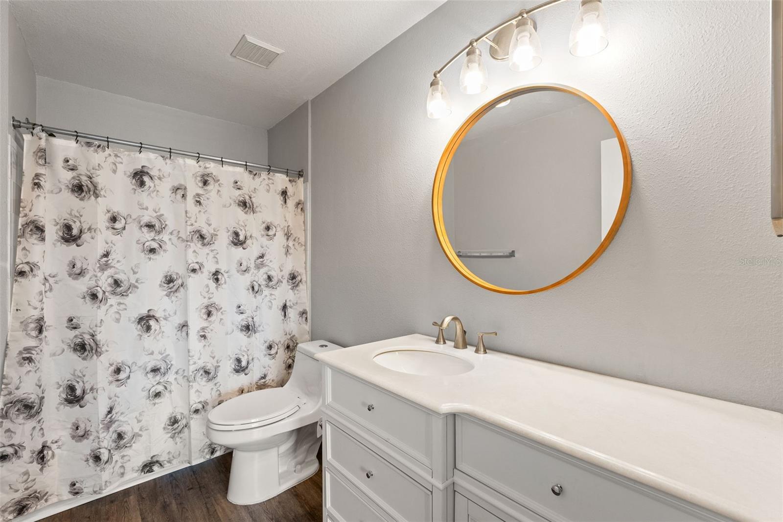 LAKE CHASE CONDO - Residential