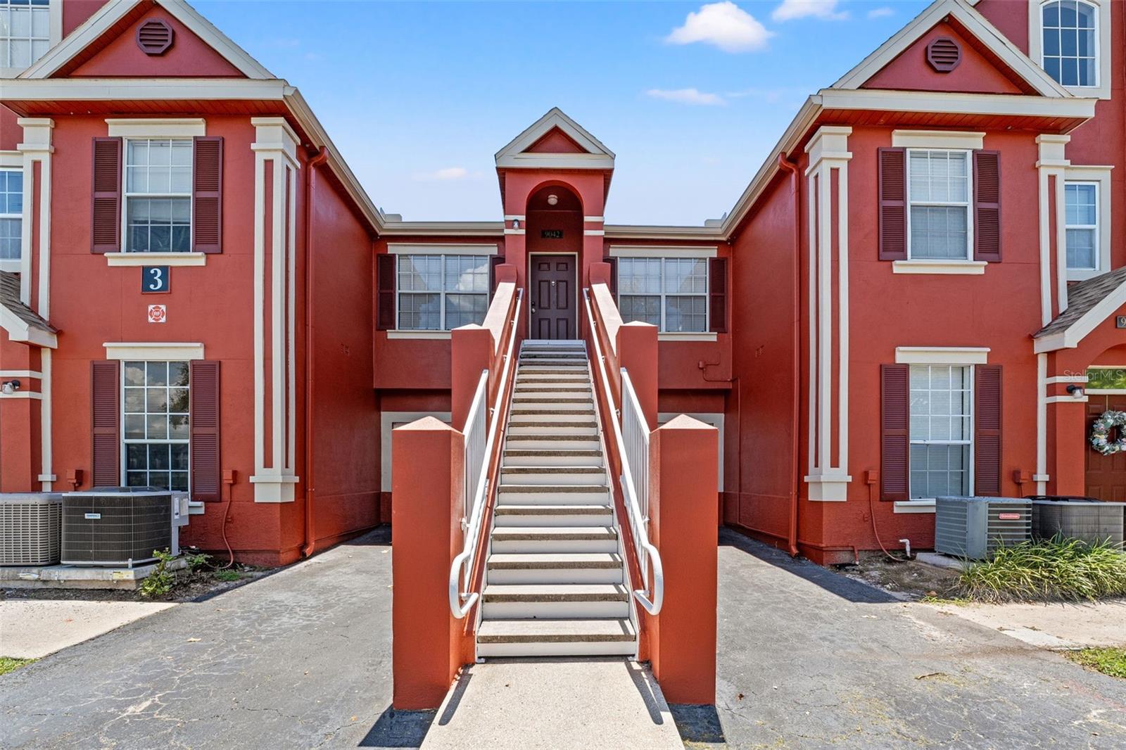 LAKE CHASE CONDO - Residential