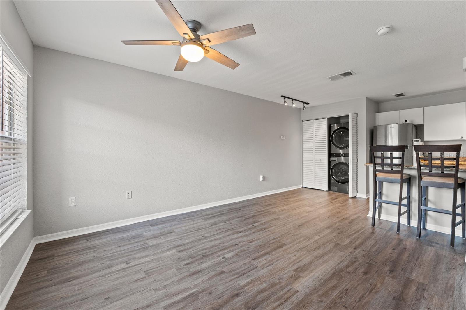 LAKE CHASE CONDO - Residential