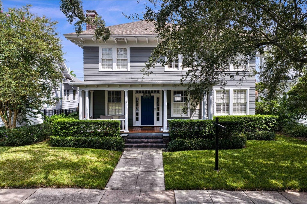 Photo of 802 S Delaware Avenue, Tampa, FL 33606 (MLS # TB8549944)