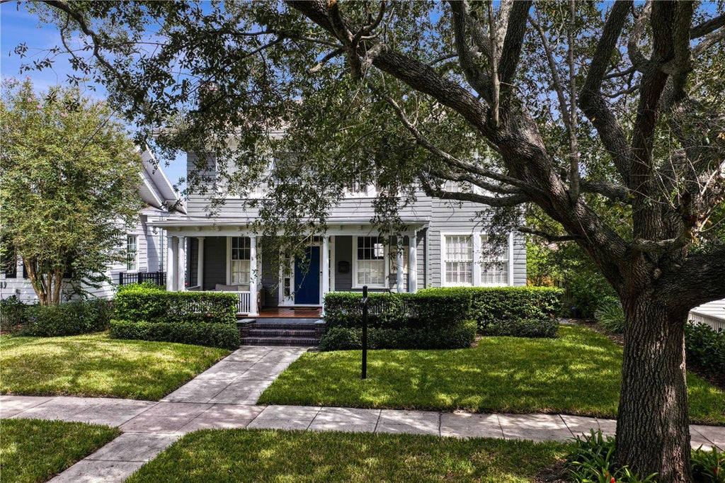 Photo of 802 S Delaware Avenue, Tampa, FL 33606 (MLS # TB8549944)