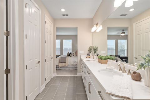 Tiny photo for 4486 NW 53rd Avenue Road, Ocala, FL 34480 (MLS # OM710913)